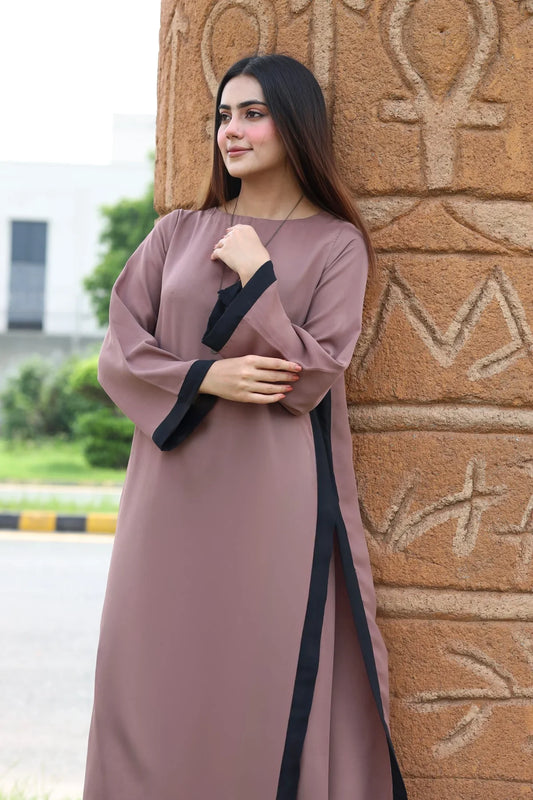 Elegant Pakistani-Style Mauve Kurta Set