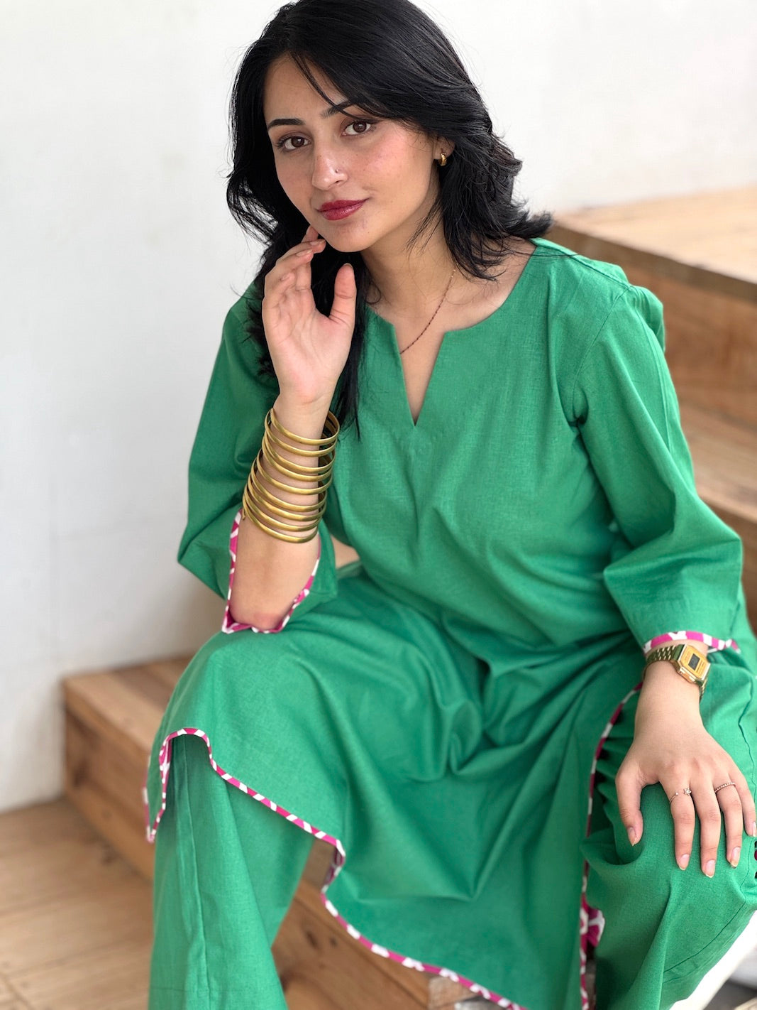 "Zara" - Solid Green Relaxed Fit Cotton Kurta Set