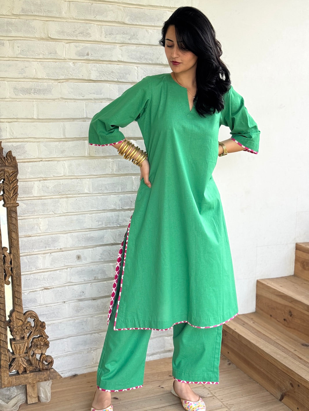 "Zara" - Solid Green Relaxed Fit Cotton Kurta Set