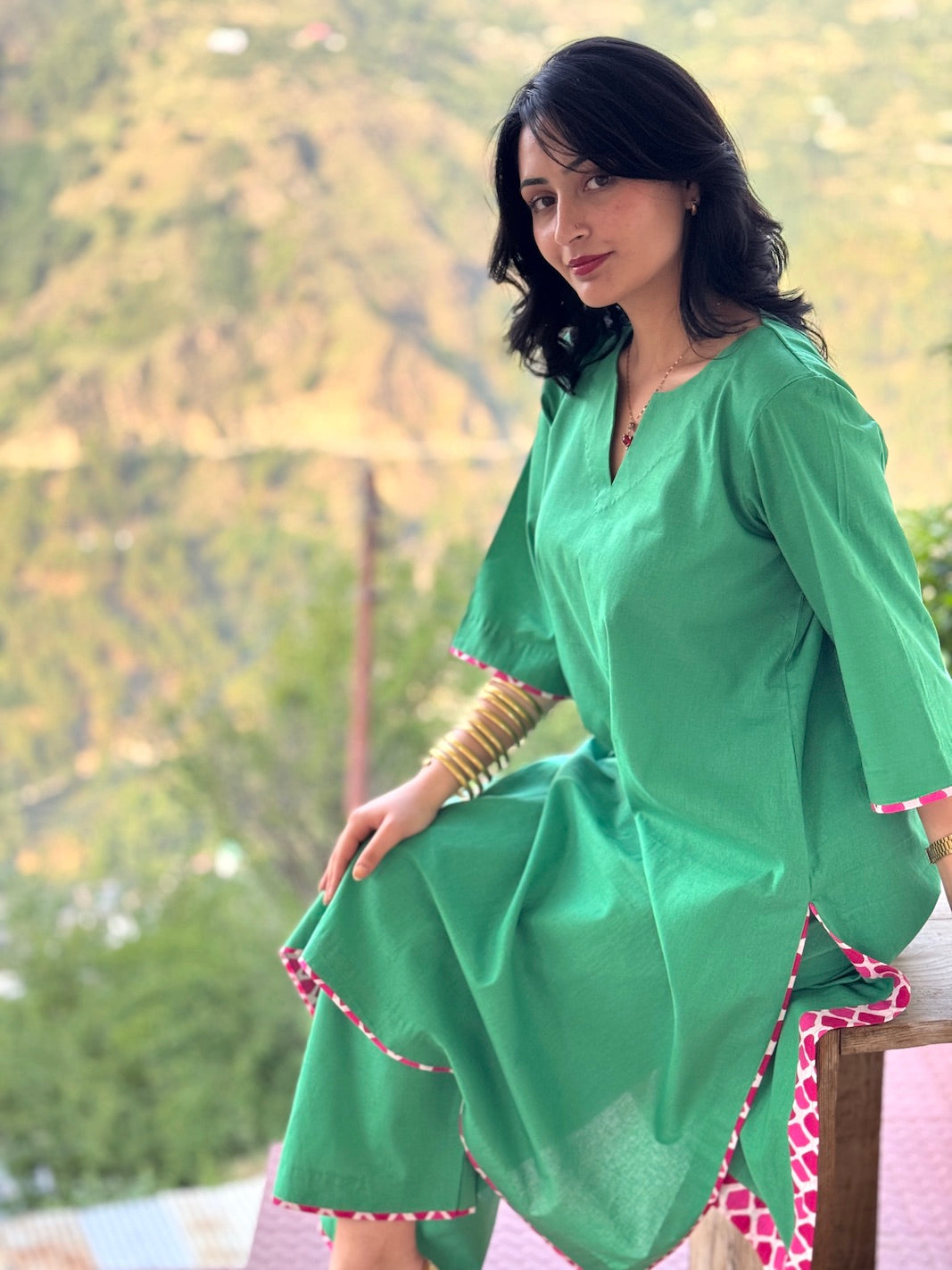 "Zara" - Solid Green Relaxed Fit Cotton Kurta Set