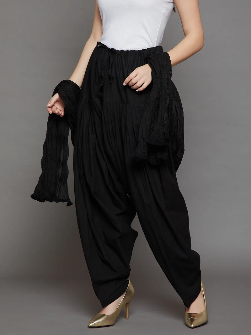 The Dhurandhar Black Short Kurta Set | A Dhirai Essential