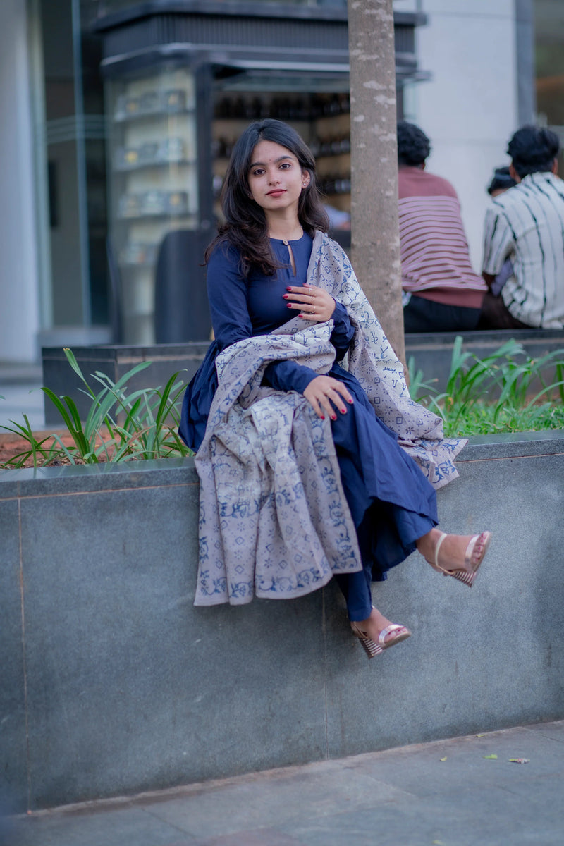 "Midnight Grace" - Pure Handloom Cotton Flared Suit Set