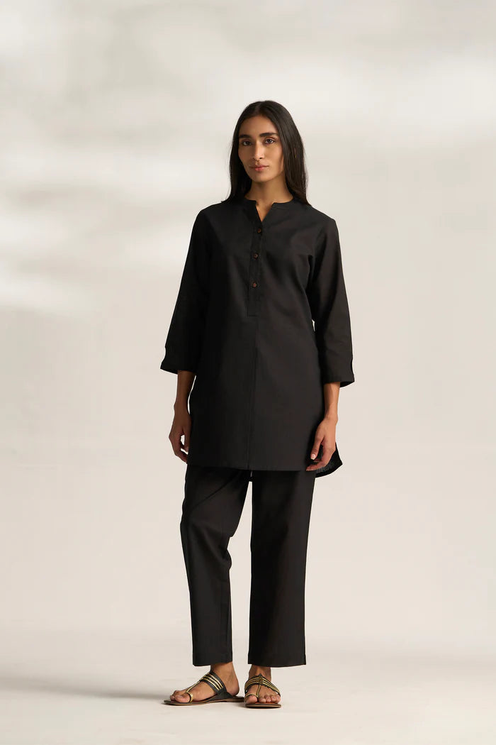 Vanya Cotton Slub Kurta Set for Women | Relaxed Fit Straight Pants Ethnic Co-ord Set