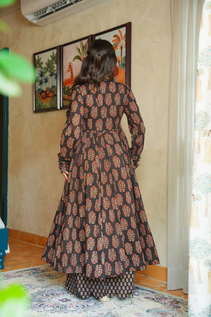 Raatgul & Neelakshi Angrakha Kurta Set