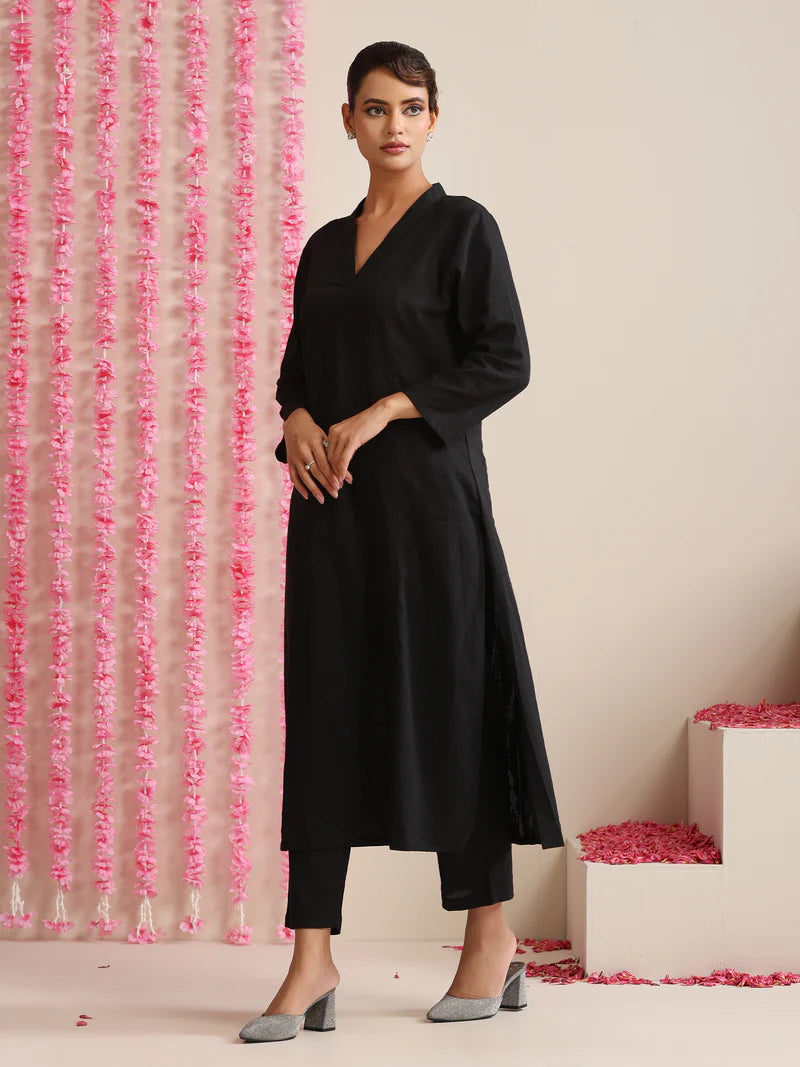 Noor Black Essence – Cotton Slub Kurta Set