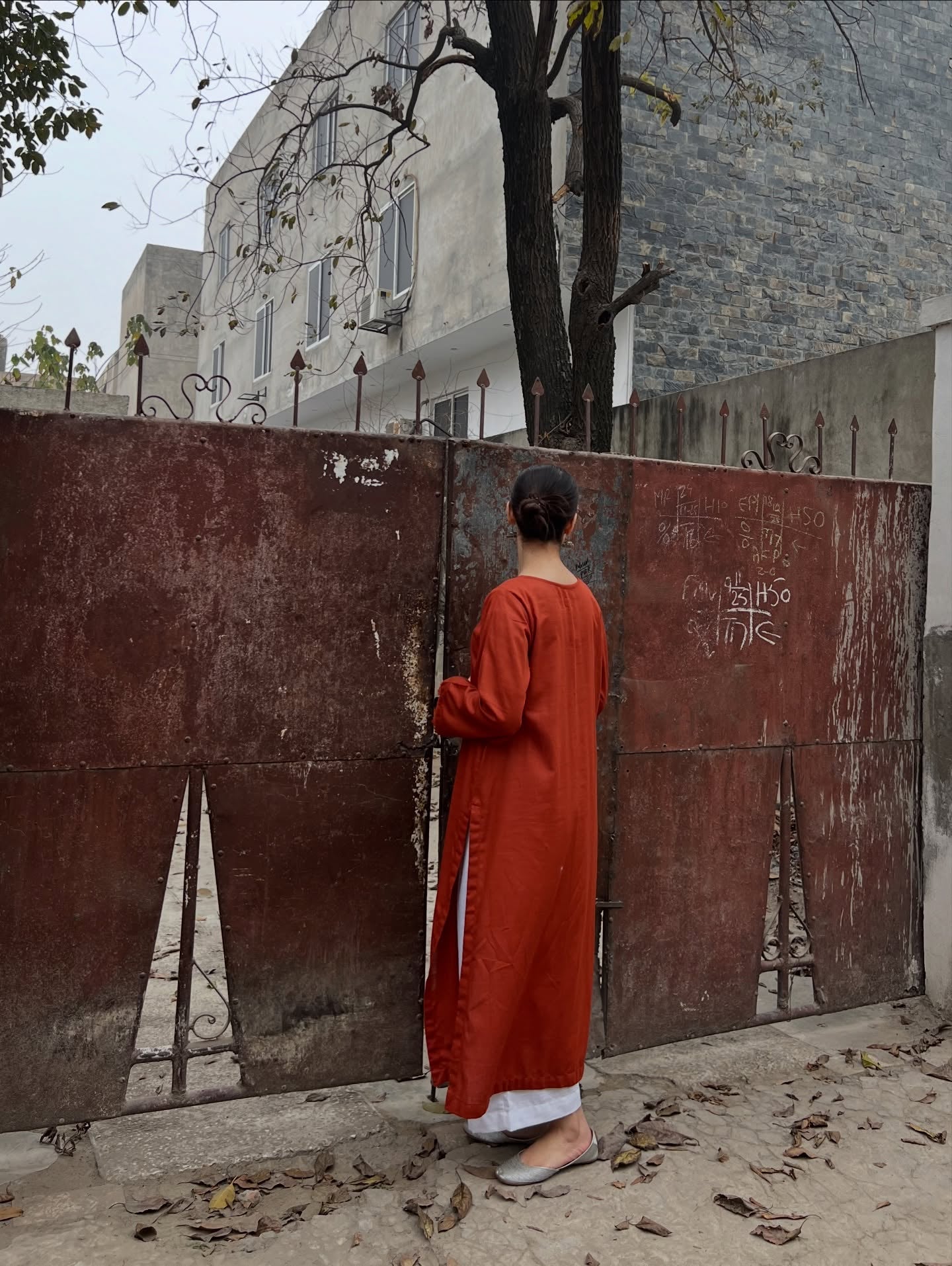 "Heer" — Premium Cotton Khaddar Minimalist Kurta Set