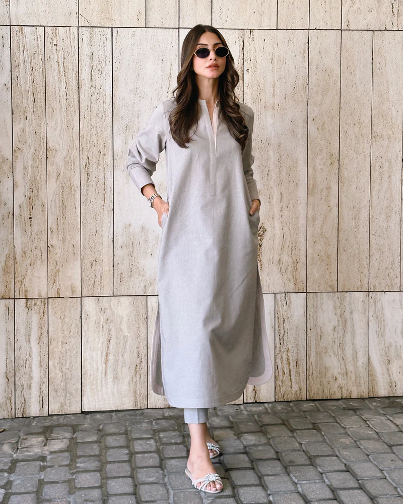 The Lira's Linen Summer Drop |Linen Kurta Set | Dhirai