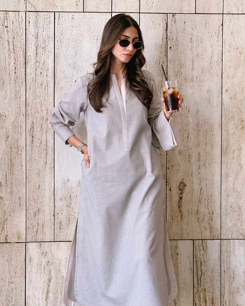 The Lira's Linen Summer Drop |Linen Kurta Set | Dhirai
