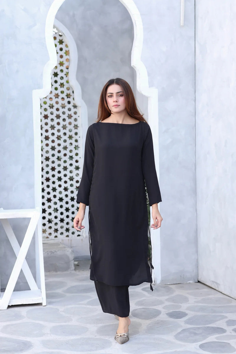 Black Crisscross