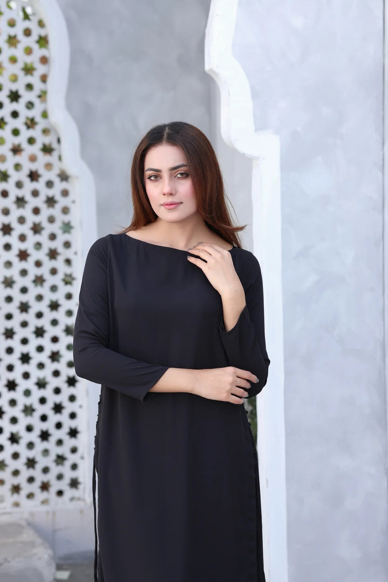 Black Crisscross